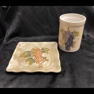 Decorative Plate & Utensil Holder by CABERNET COLLECTION